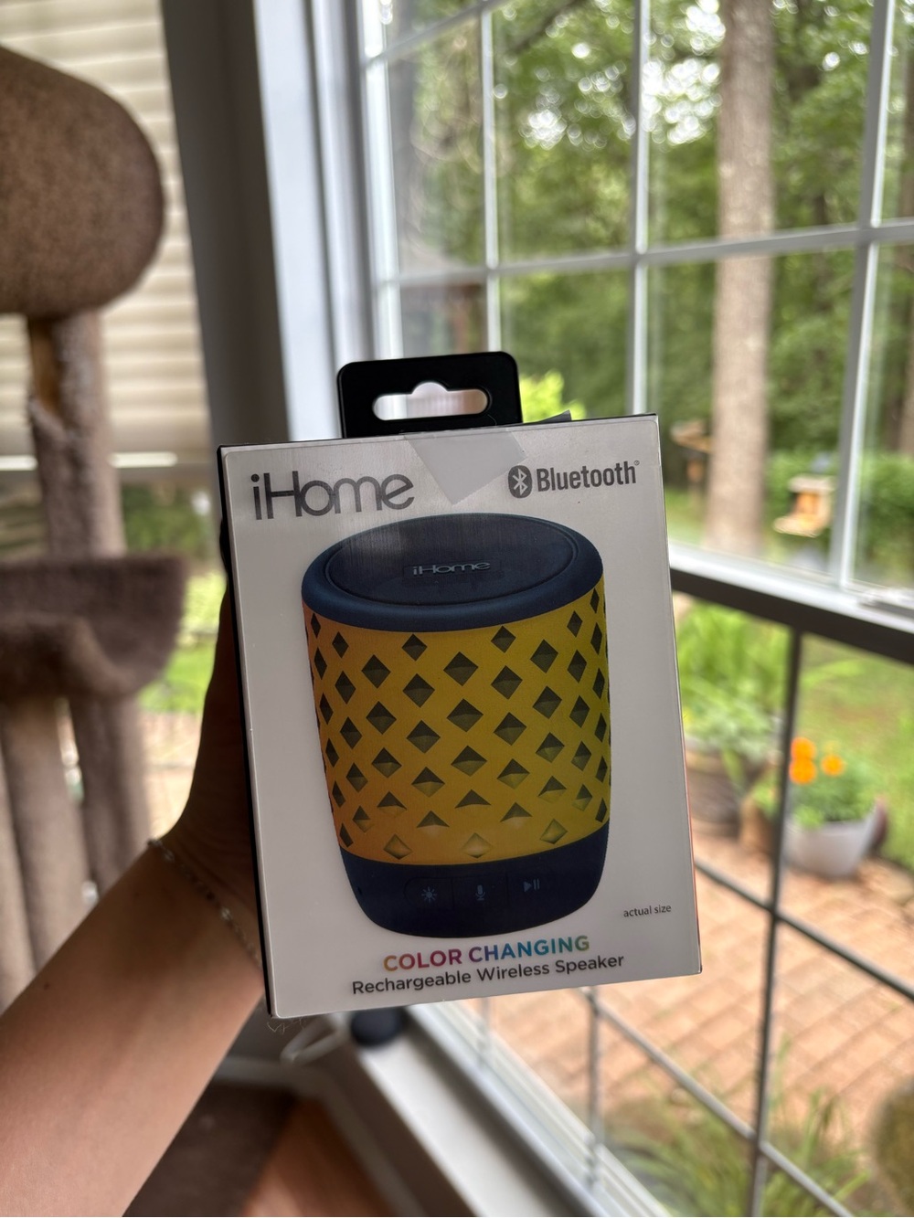 iHome Bluetooth Color-Changing Speaker in Blue
